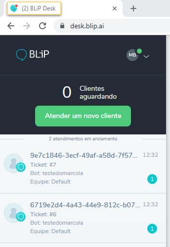 Imagem que demonstra a mudança do ícone do BLiP Desk na aba do browser